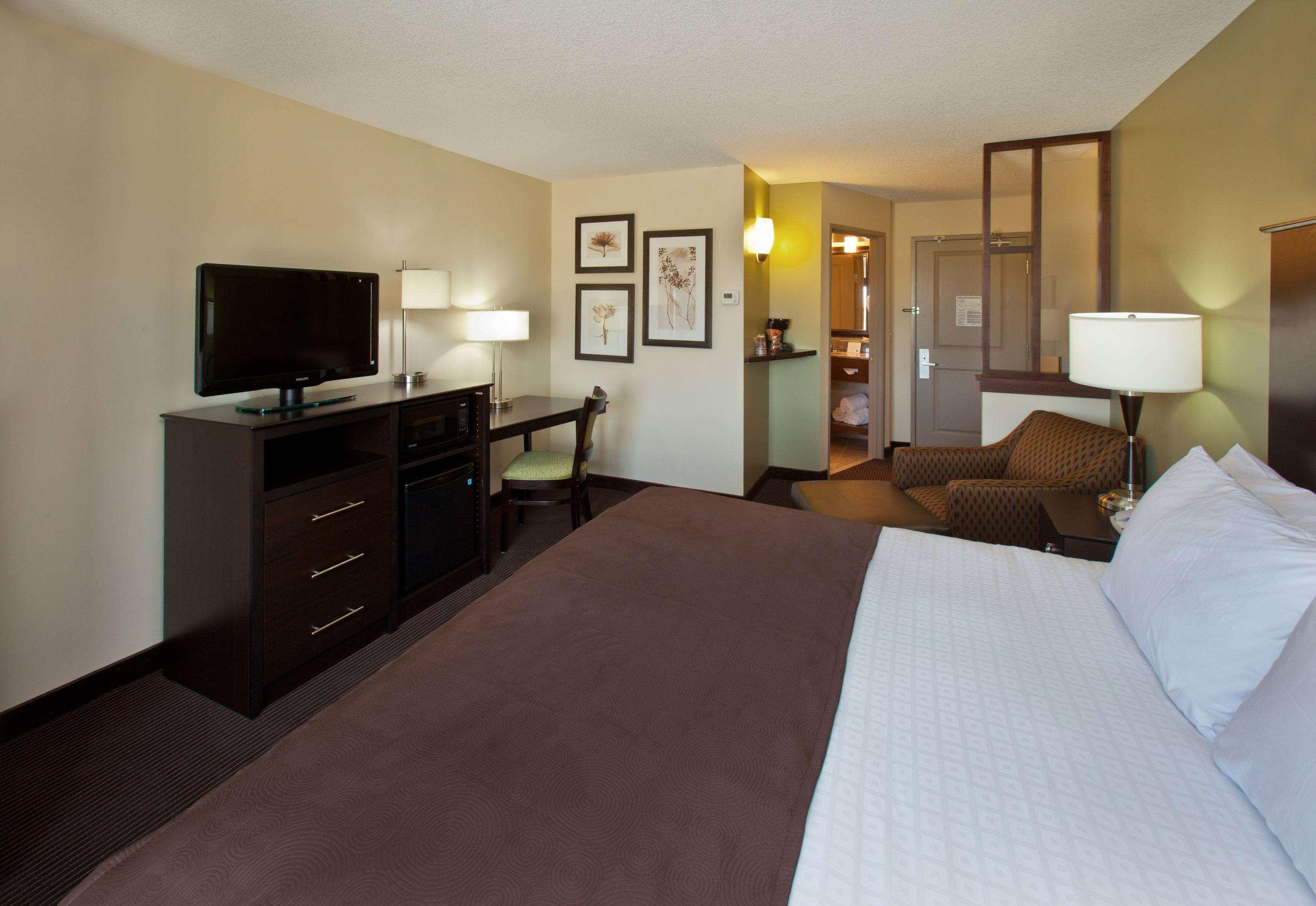 Americinn By Wyndham Fairfield Extérieur photo
